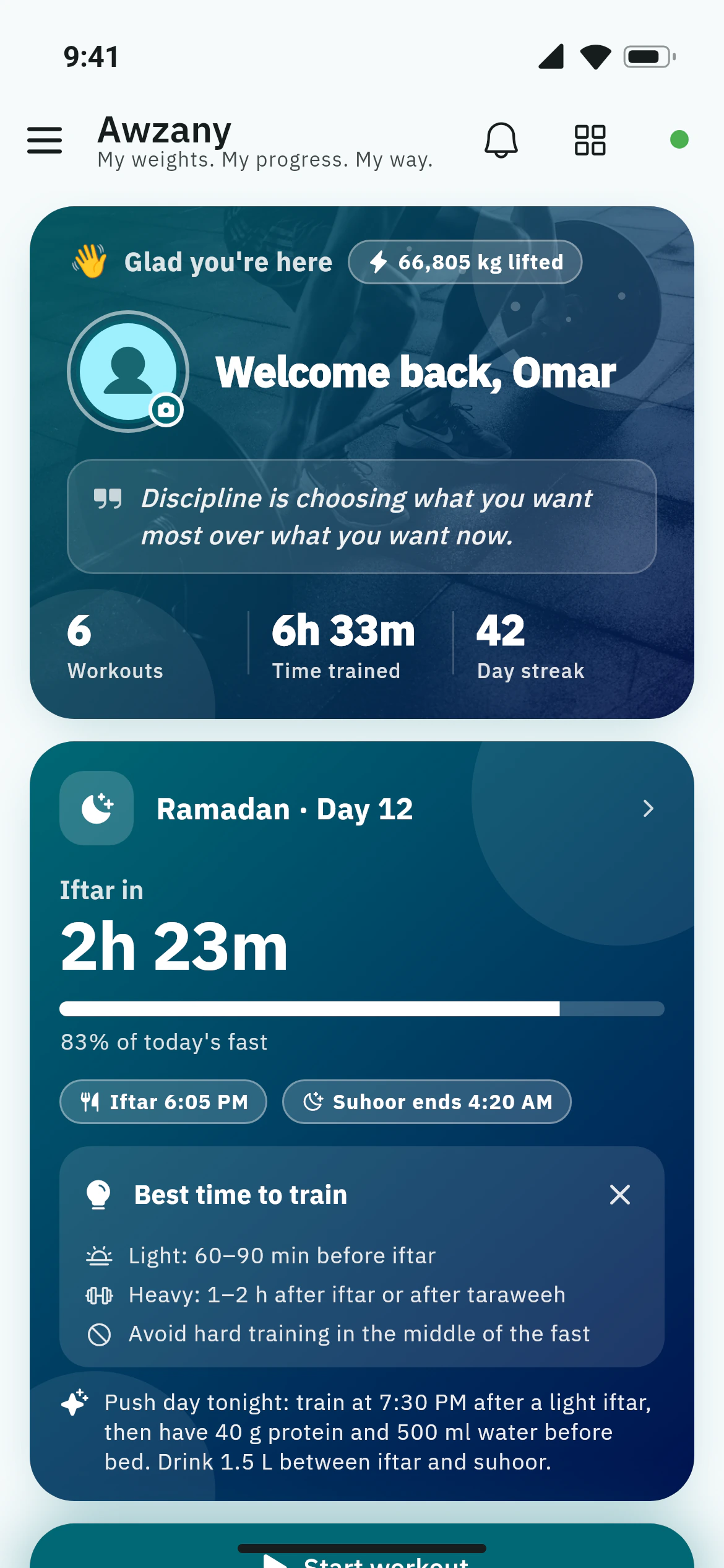 The Awzany home screen in Ramadan mode with an AI tip on when to train and what to eat and drink after iftar